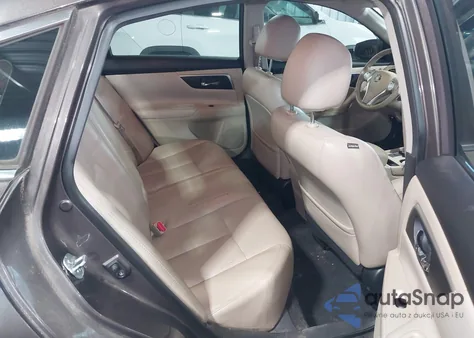 2016 Nissan Altima 3.5 Sl/3.5 Sr z USA, uszkodzony, nr VIN 1N4BL3AP7GC118204